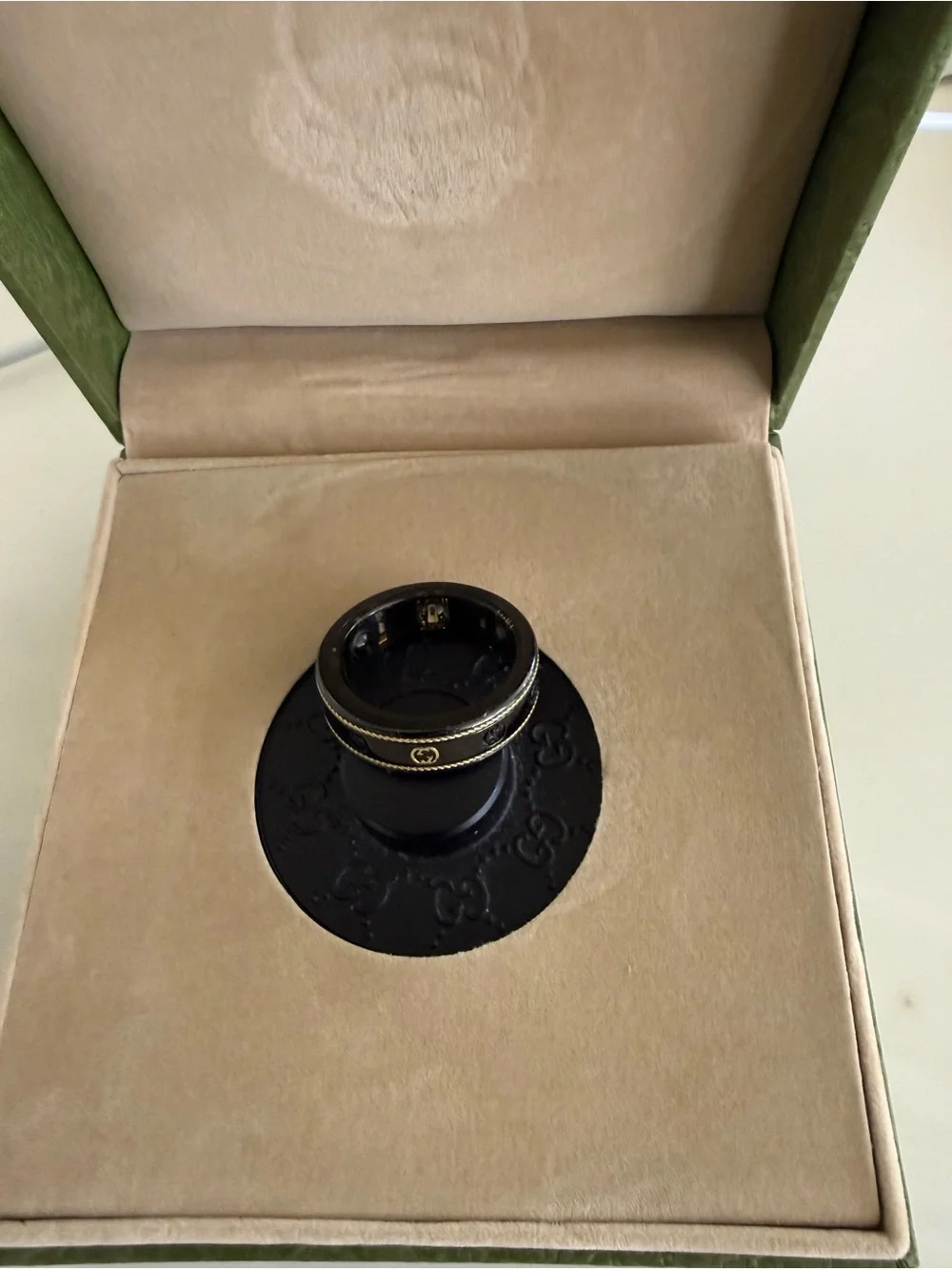 Gucci Black and Gold Double-Band Logo Ring